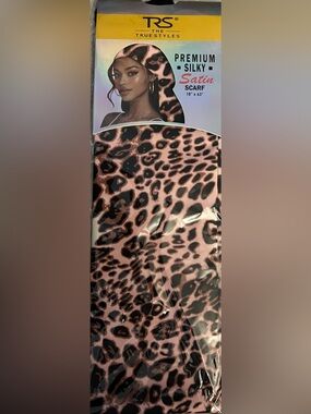 The Cheetah Girl Baddie Scarf